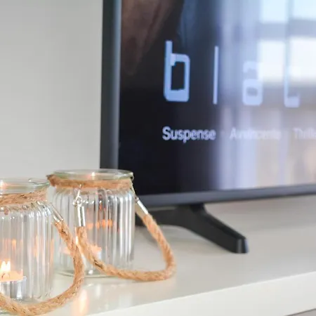 Chiara Lovely 地拉那