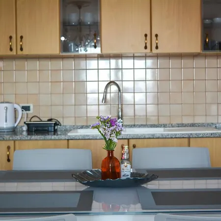 公寓 Chiara Lovely 地拉那